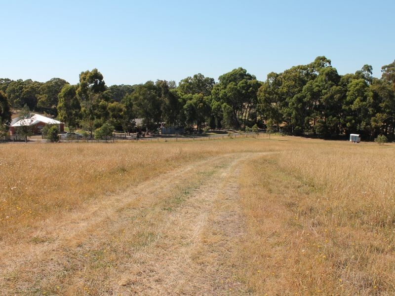 635 Olivers Road, Nicholson VIC 3882