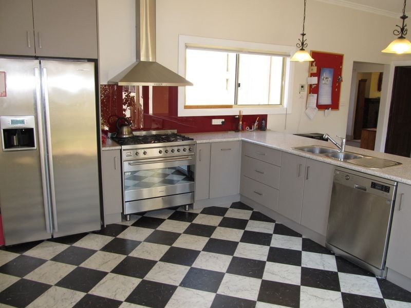 114 Francis Street, Bairnsdale VIC 3875