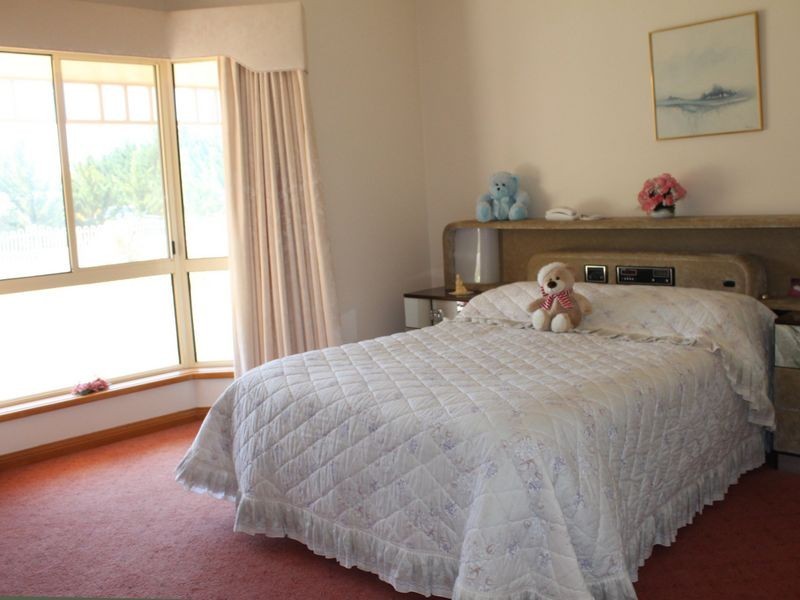 2 Timbarra Drive (Eastwood), Bairnsdale VIC 3875