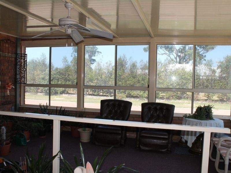 2 Timbarra Drive (Eastwood), Bairnsdale VIC 3875