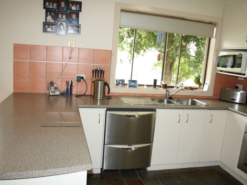 330 Flaggy Creek Road, Flaggy Creek VIC 3875