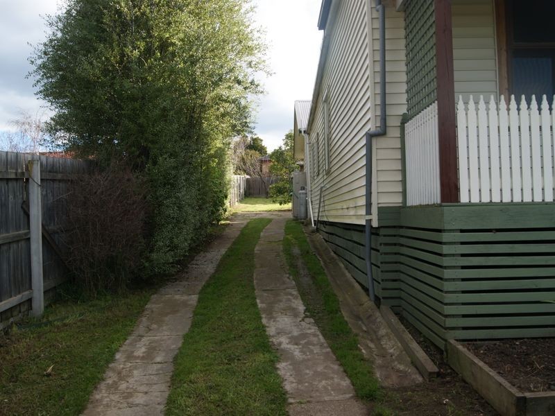 6 Gibbs Place, Bairnsdale VIC 3875