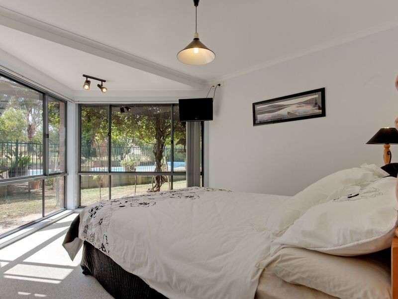 10 Salt Creek Road, Johnsonville VIC 3902