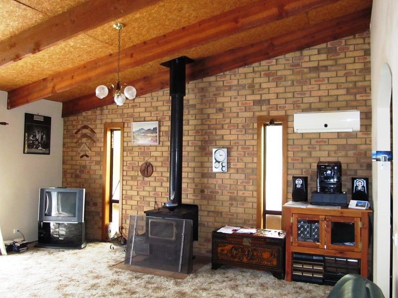1240 Great Alpine Road, Sarsfield VIC 3875