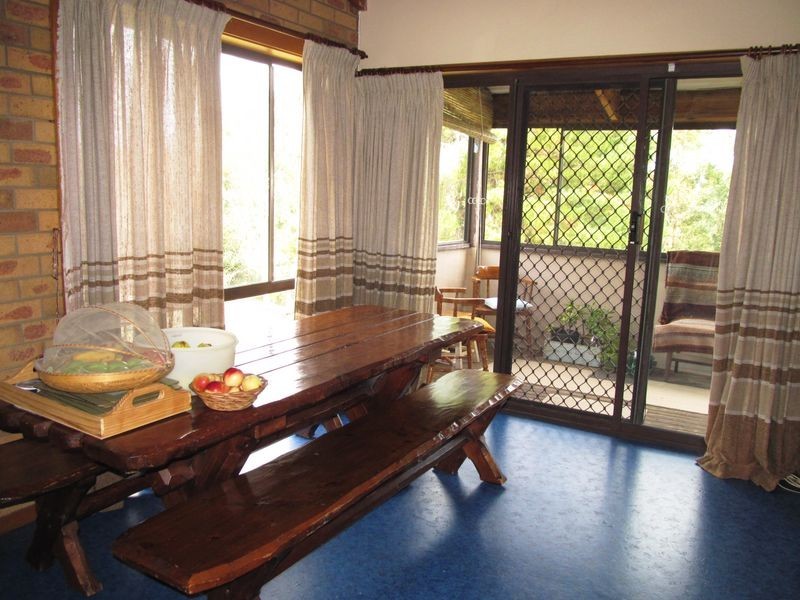 1240 Great Alpine Road, Sarsfield VIC 3875