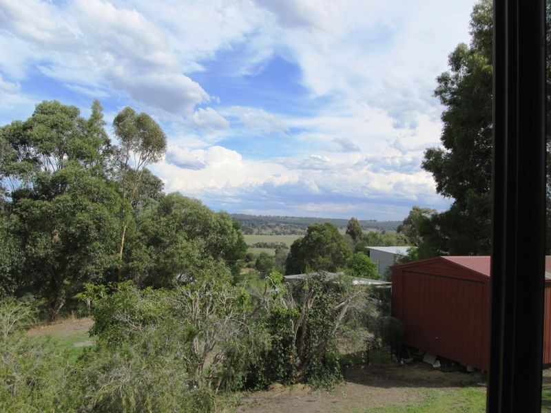 1240 Great Alpine Road, Sarsfield VIC 3875