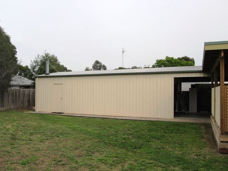 31 Hoyt Street, Lindenow VIC 3865
