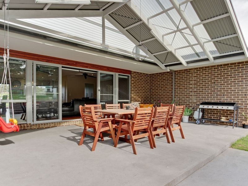 110 Clifton West Rd, Wy Yung VIC 3875