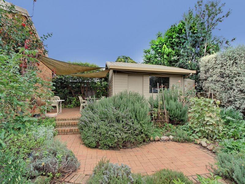 8 Patricia Street, Bairnsdale VIC 3875