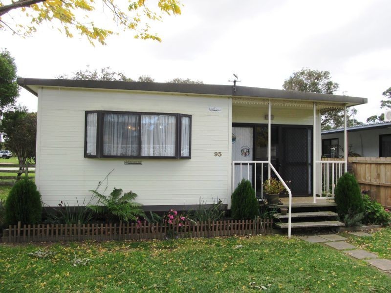 Site 93 Fauna Ave (Big Four Caravan Park), Bairnsdale VIC 3875