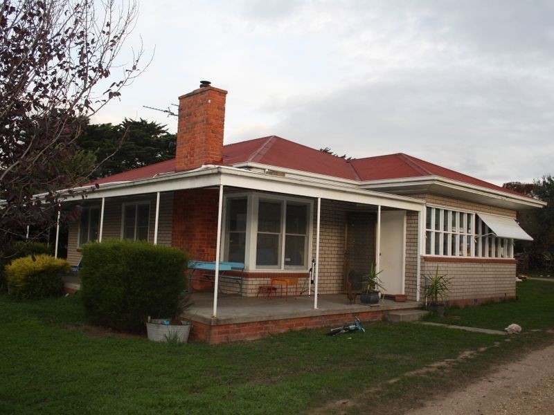 495 Bairnsdale Dargo Road, Hillside VIC 3875