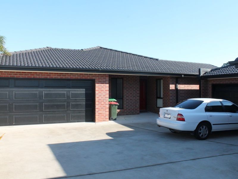 2/11 Georgia Court, Bairnsdale VIC 3875