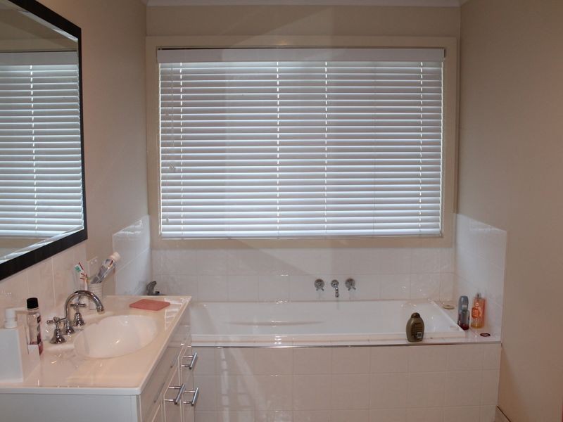 2/11 Georgia Court, Bairnsdale VIC 3875