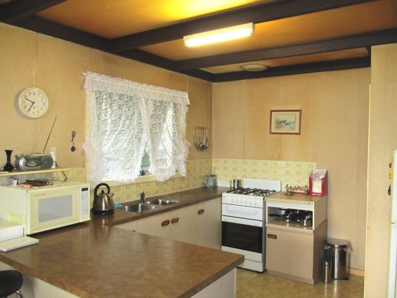 45 Davies Street, Bairnsdale VIC 3875