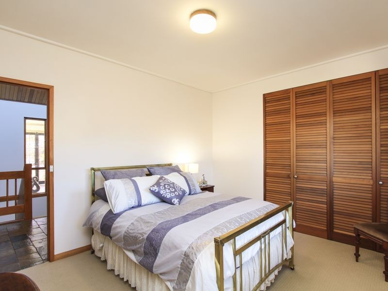 12 Robb Street, Bairnsdale VIC 3875