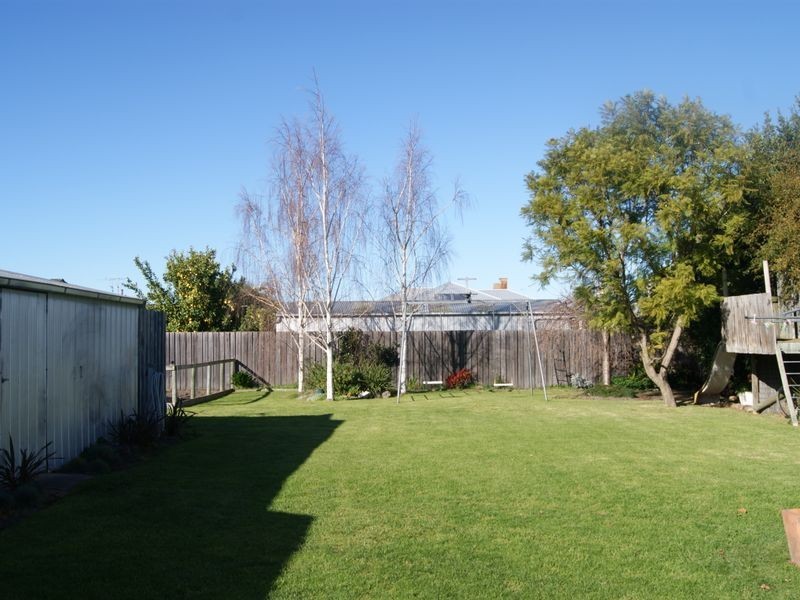 105 Pearson Street, Bairnsdale VIC 3875