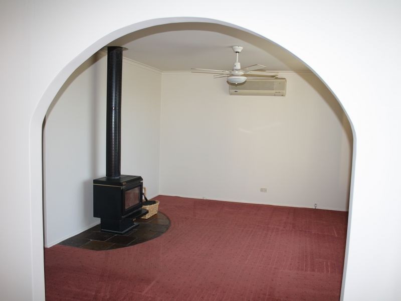 4 Vivian Court, Bairnsdale VIC 3875