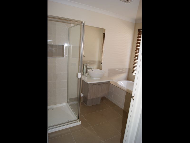 14 Schrader Court, Bairnsdale VIC 3875