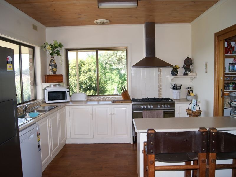 66 Johnsons Road, Tambo Upper VIC 3885