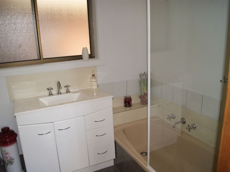 66 Johnsons Road, Tambo Upper VIC 3885