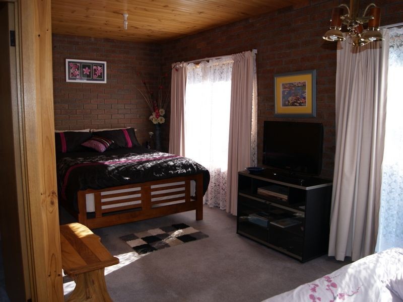 66 Johnsons Road, Tambo Upper VIC 3885