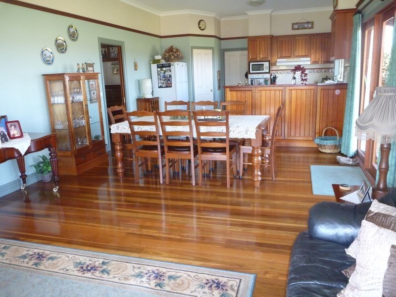 80 Olivers Road, Bairnsdale VIC 3875