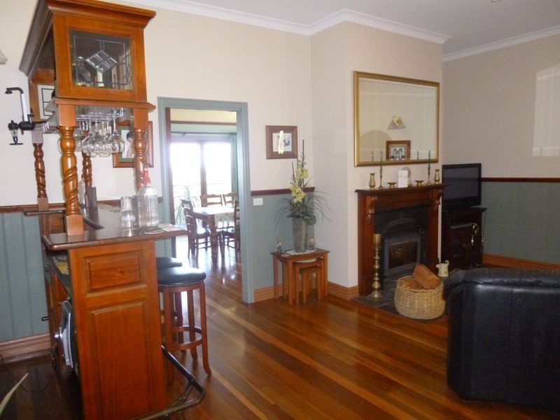 80 Olivers Road, Bairnsdale VIC 3875