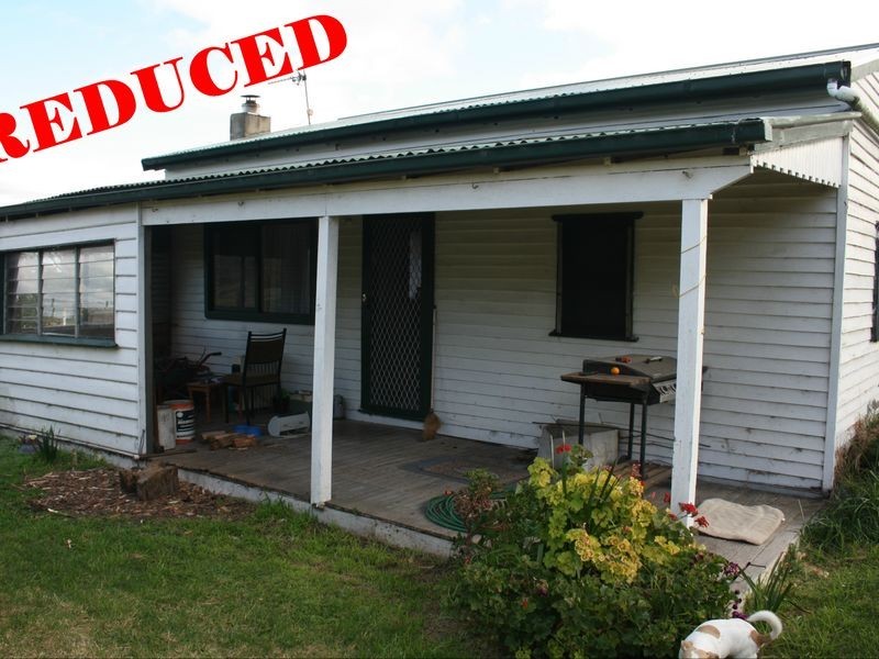 11 Harmans Road, Johnsonville VIC 3902