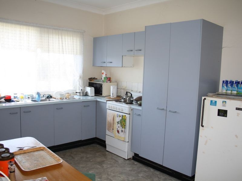 11 Harmans Road, Johnsonville VIC 3902