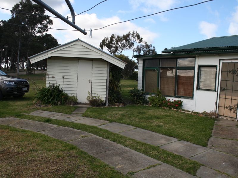 11 Harmans Road, Johnsonville VIC 3902