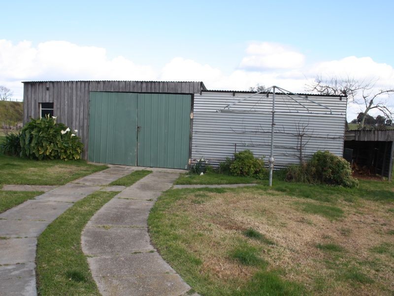 11 Harmans Road, Johnsonville VIC 3902