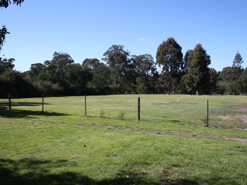 66 Watts  Road, Nicholson VIC 3882
