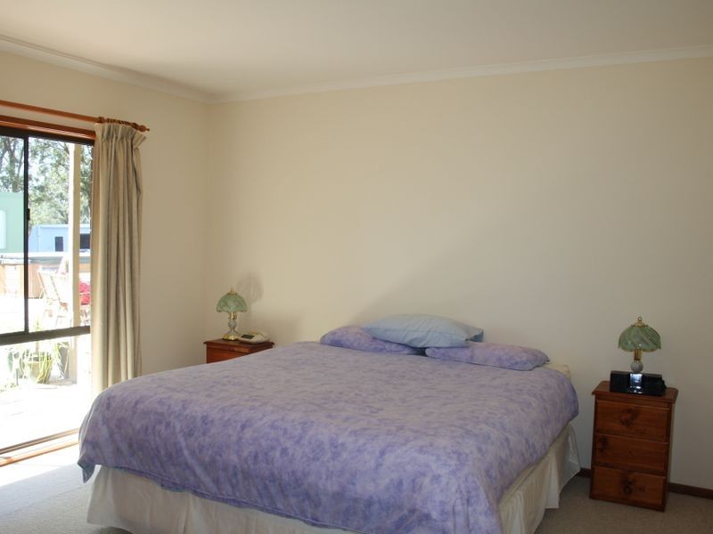 66 Watts  Road, Nicholson VIC 3882