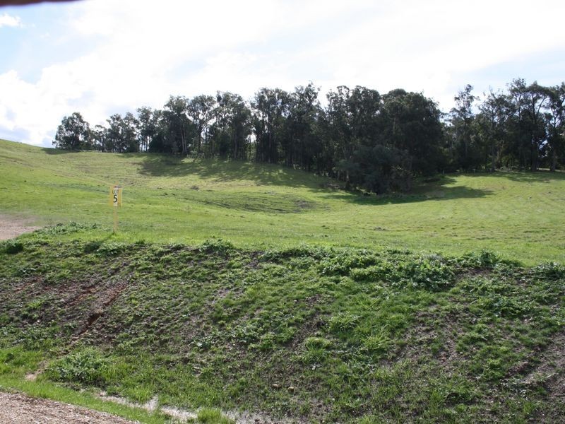 160 (Lot 5 Bruthen Heights Estate (Station St), Bruthen VIC 3885