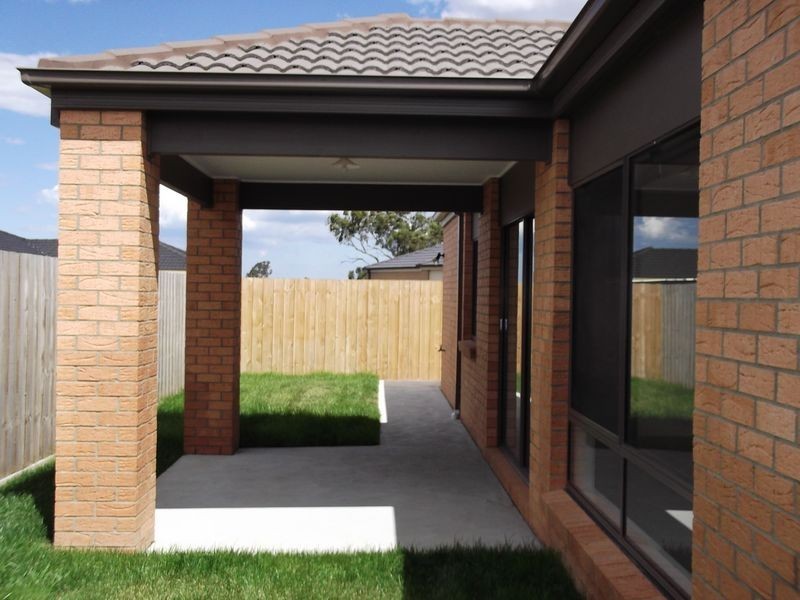 19 Phoebes Way, Bairnsdale VIC 3875
