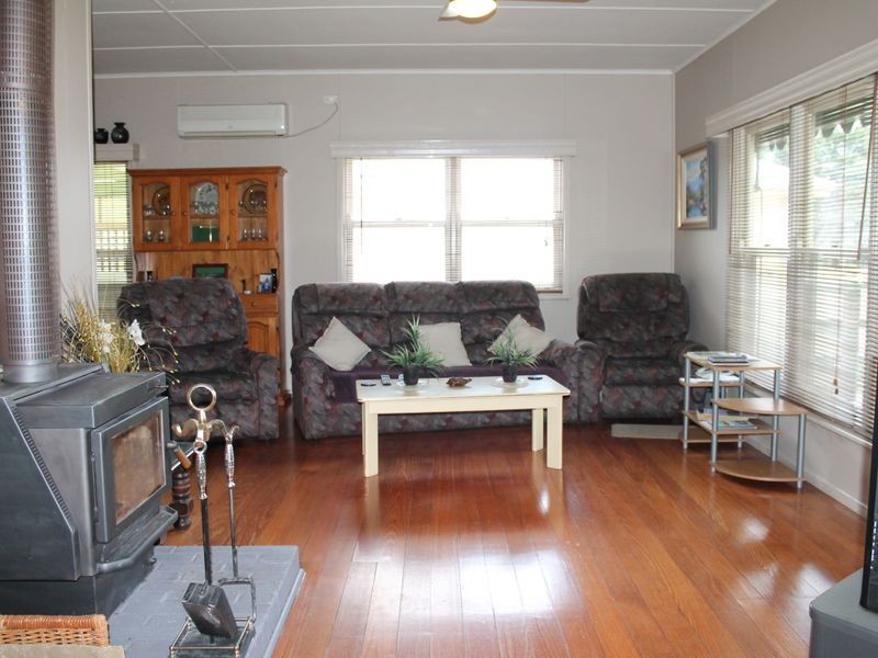 6874 Great Alpine Road, Swifts Creek VIC 3896