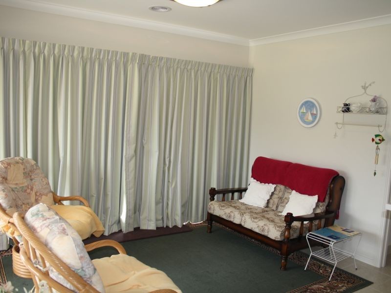 22 McCallum Drive, Bairnsdale VIC 3875