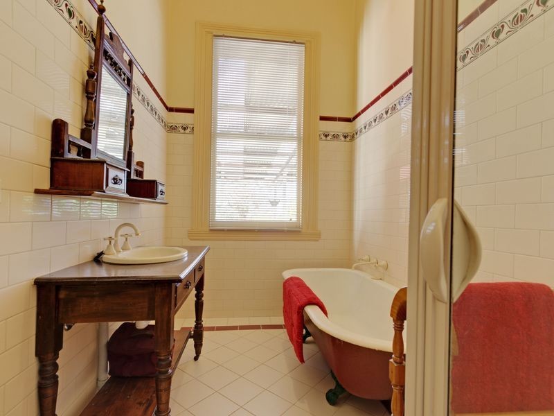 20 Redcourt Lane, Bairnsdale VIC 3875