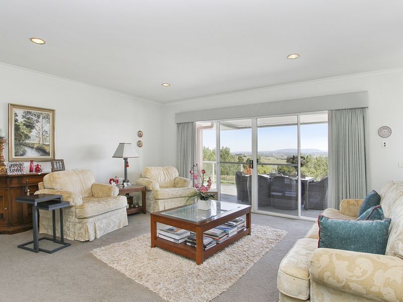 51 Harnham Drive, Bairnsdale VIC 3875