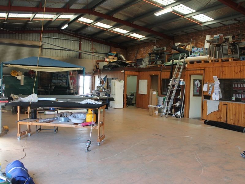 52 MacLeod Street, Bairnsdale VIC 3875