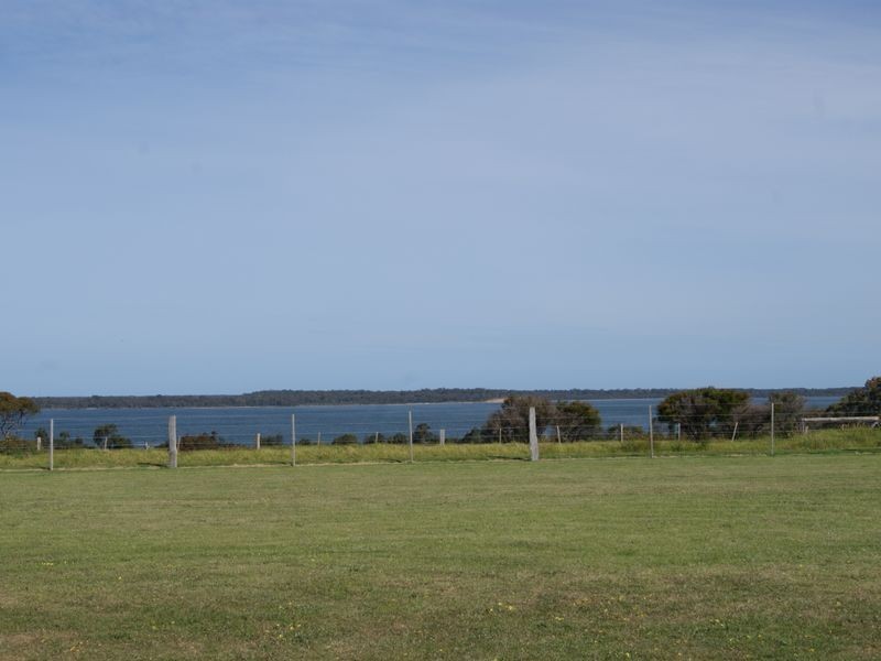 85 Williamsons Road (Wattle Point), Bairnsdale VIC 3875