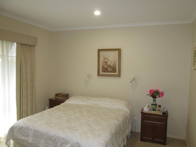 2 Clifton Close, Wy Yung VIC 3875