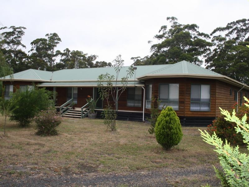 216 Simpsons Creek Road, Simpsons Creek VIC 3888