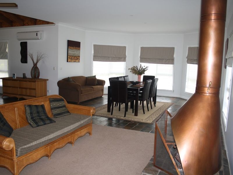 216 Simpsons Creek Road, Simpsons Creek VIC 3888