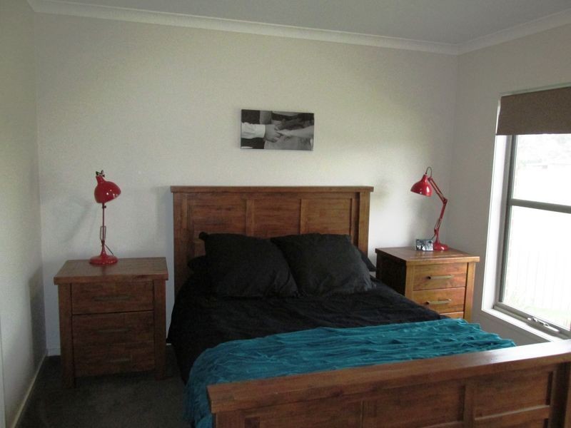 24 McCallum Drive, Bairnsdale VIC 3875