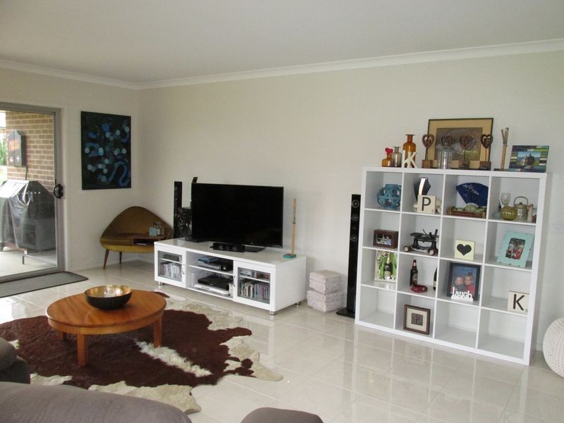 24 McCallum Drive, Bairnsdale VIC 3875