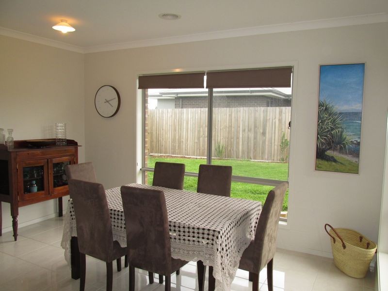 24 McCallum Drive, Bairnsdale VIC 3875