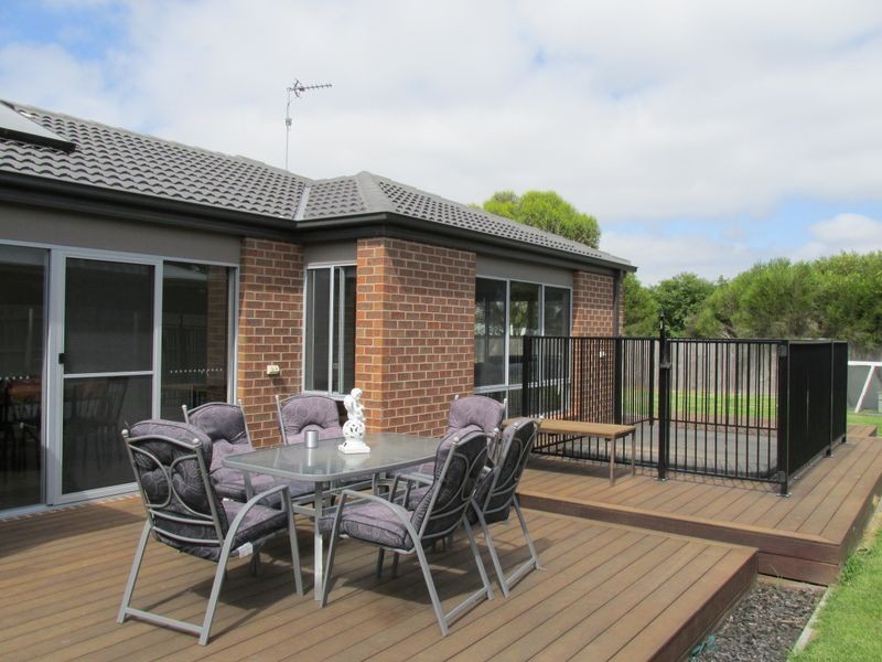 26 Eastern View Drive, Bairnsdale VIC 3875