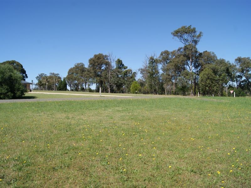 3 Maclure Drive, Wy Yung VIC 3875