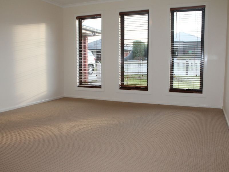 1 Morton Drive, Bairnsdale VIC 3875